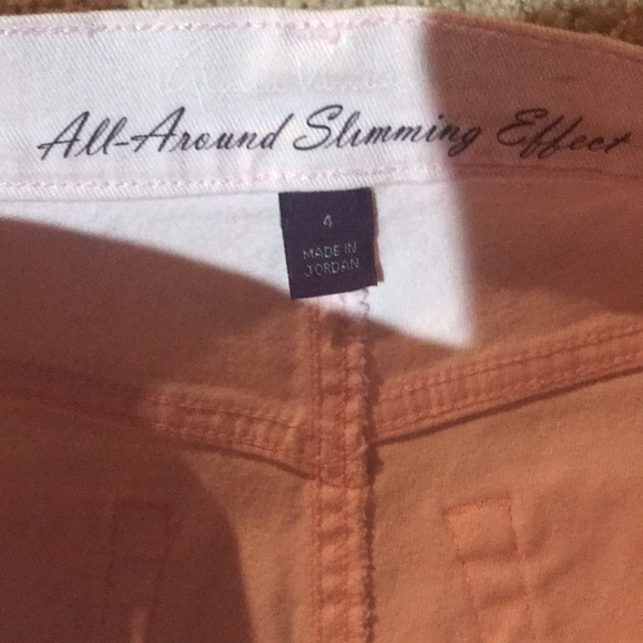 BOGO!! Pale Pink Bermuda Shorts/4 - Picture 8 of 10